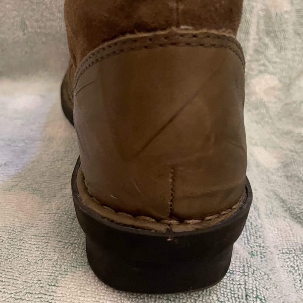 Women’s: Clarks Tall Suede/Leather ZipUp Boots (Size: 7 Medium Width) - Picture 6 of 8